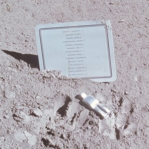 Fallen astronaut