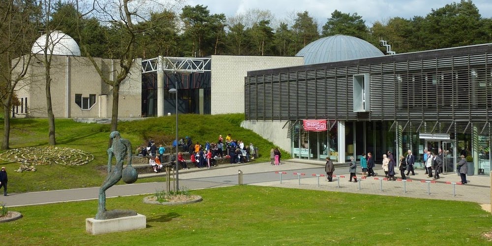 Het Europlanetarium in Genk.